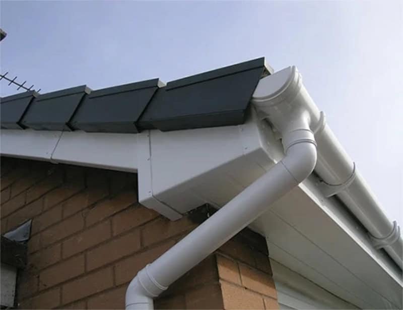 New guttering - Install and replace guttering in Huntingdonshire